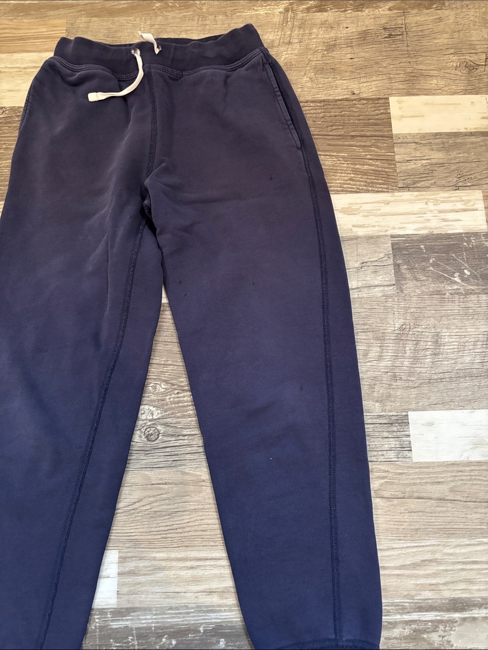 Hanna Andersson Bundle Gray long sleeves, pink polka dot leggings and joggers - Picture 9 of 9